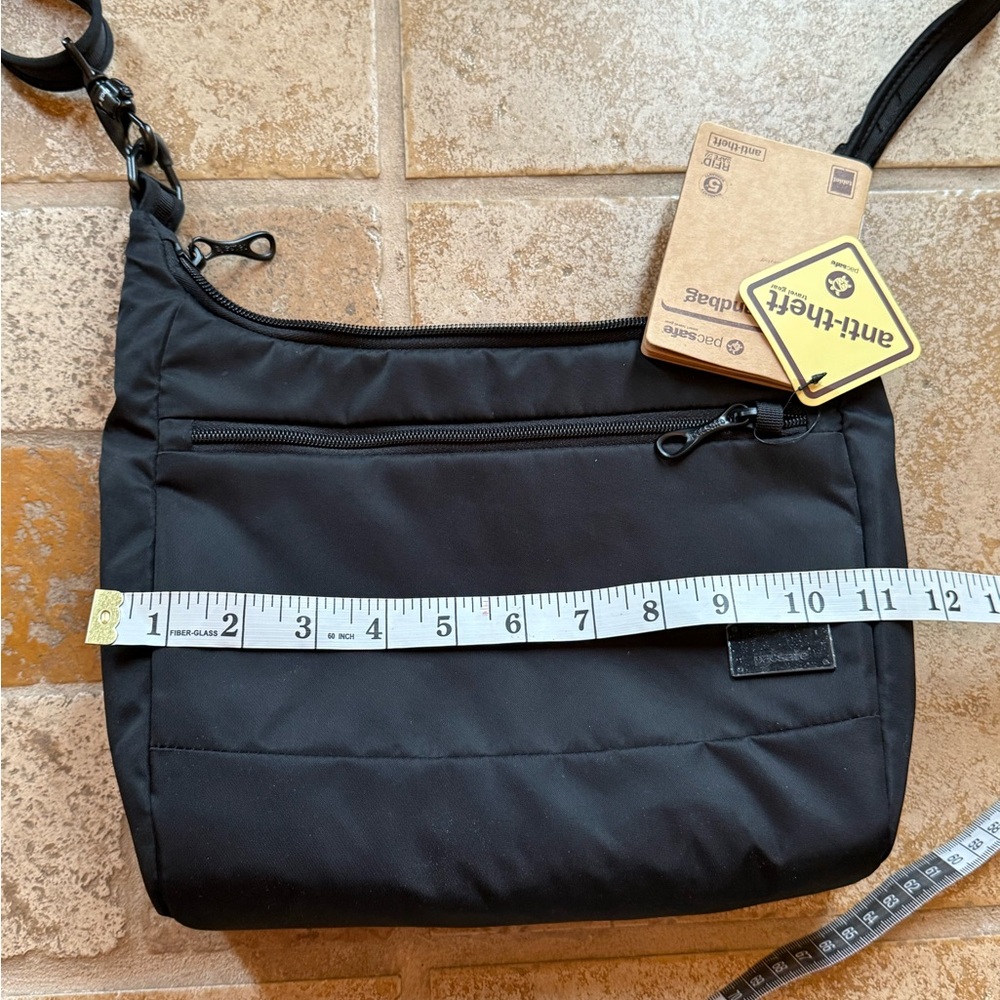 Anti-Theft Black Crossbody Bag - Picture 7 of 7